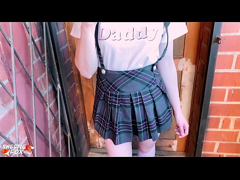 ❤️ Schoolgirl Sucks ya dick miri emi na iberibe kama klaasị. Ihe na-akpali agụụ mmekọahụ n'ụlọ ❌️❤