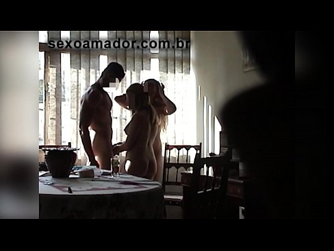 ❤️ Mmekọahụ enyi na-akpọ a ibu nwoke na a threesome na ya Ihe na-akpali agụụ mmekọahụ n'ụlọ  ❌️❤