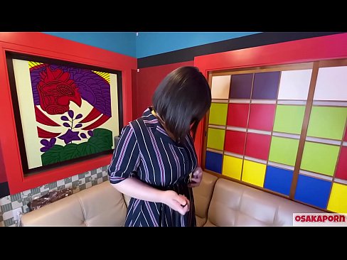 ❤️ Cutie Japanese nwere nnukwu nnụnnụ tit na-eji ihe ụmụaka egwuri egwu na-enwe mmekọahụ na-emetọ onwe ya ma nwee orgasm. Ọ na-ekwu na N'ajụjụ ọnụ banyere ya iberibe ahụmahụ. Nnukwu nnụnnụ tit na ọtụ ntutu na-asụ ude nke ukwuu. Osakaporn Ihe na-akpali agụụ mmekọahụ n'ụlọ  ❌️❤